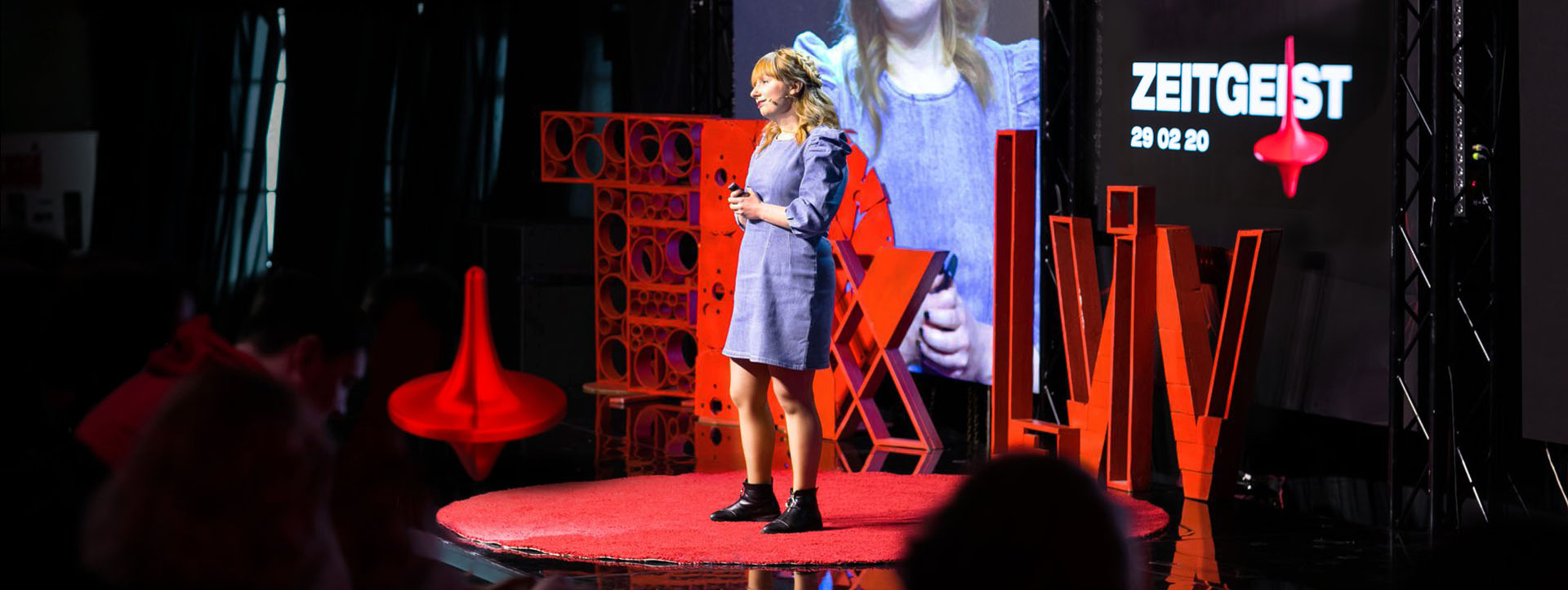 Логотип та фірмовий стиль конференції «TEDxLviv: Zeitgeist»